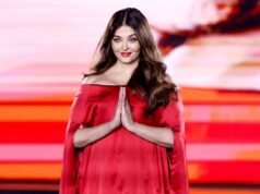 Aishwarya Rai Faces Wardrobe Malfunction at Paris Fashion Week, Gracefully Walks On aishwarya